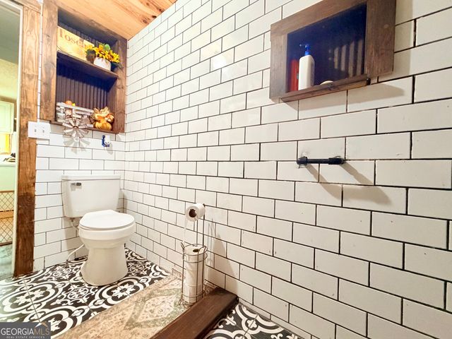 11 Short Cut Road, Lumber City, GA 31549