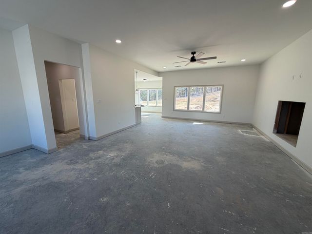 1160 Duke Drive, Bauxite, AR 72011