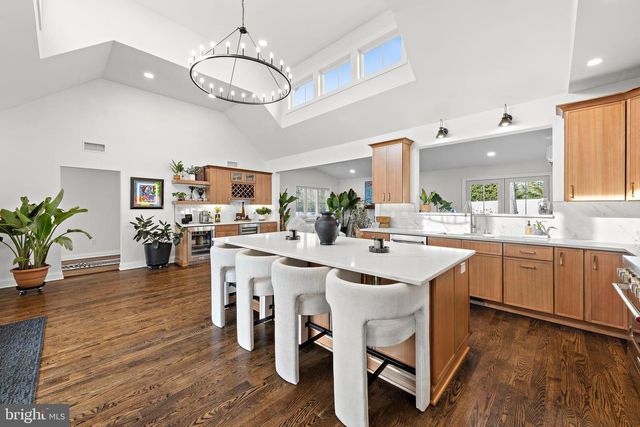 1909 COTTAGE, Wall, NJ 07719