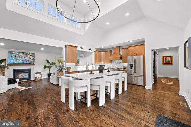 1909 COTTAGE, Wall, NJ 07719