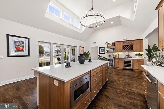 1909 COTTAGE, Wall, NJ 07719