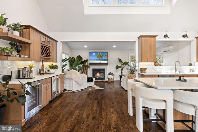 1909 COTTAGE, Wall, NJ 07719