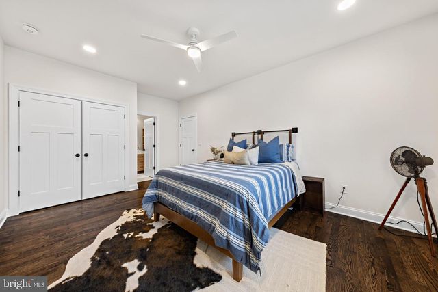 1909 COTTAGE, Wall, NJ 07719