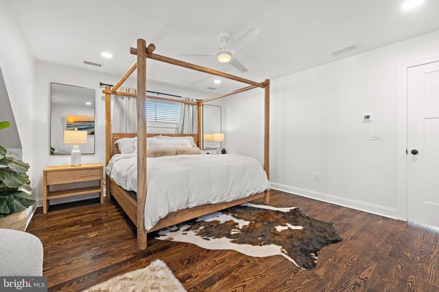 1909 COTTAGE, Wall, NJ 07719