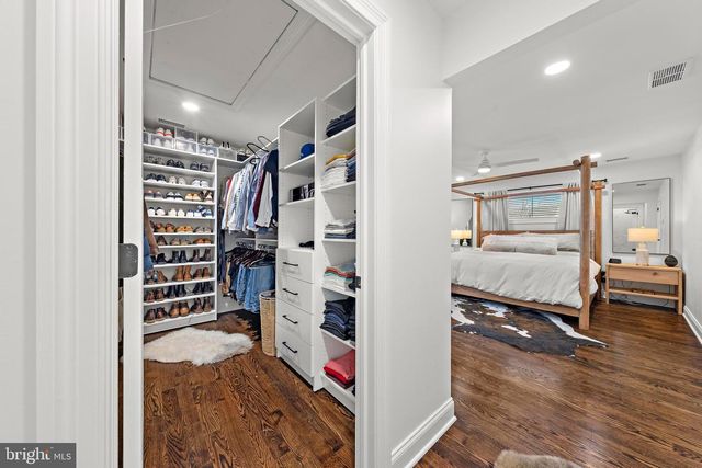 1909 COTTAGE, Wall, NJ 07719