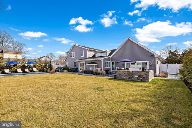 1909 COTTAGE, Wall, NJ 07719