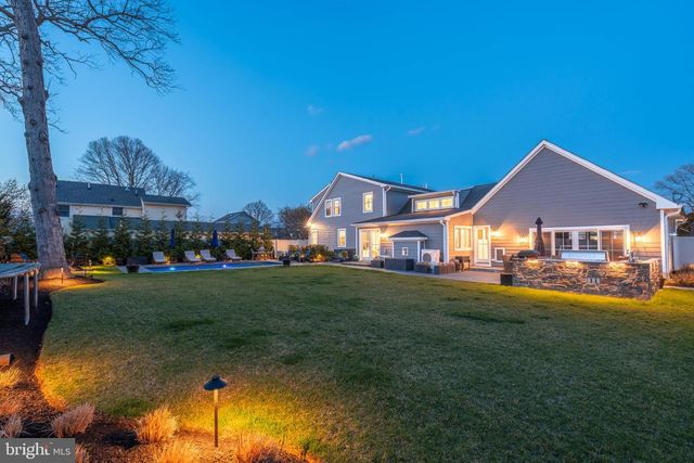 1909 COTTAGE, Wall, NJ 07719