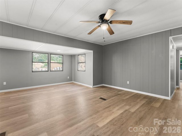 40 Morning Dove Lane, Flat Rock, NC 28731