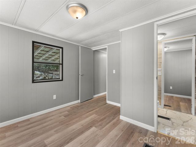 40 Morning Dove Lane, Flat Rock, NC 28731