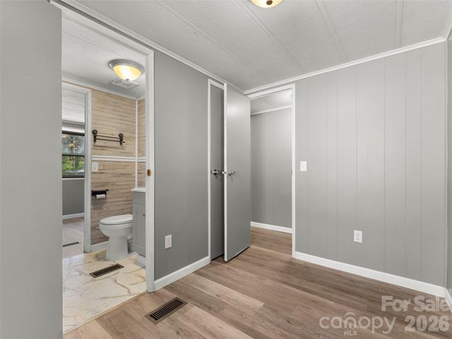 40 Morning Dove Lane, Flat Rock, NC 28731
