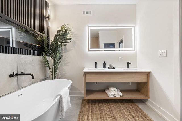 1146 N 3RD ST, Philadelphia, PA 19123