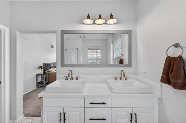 15204 Cambridge Street, Tustin, CA 92782