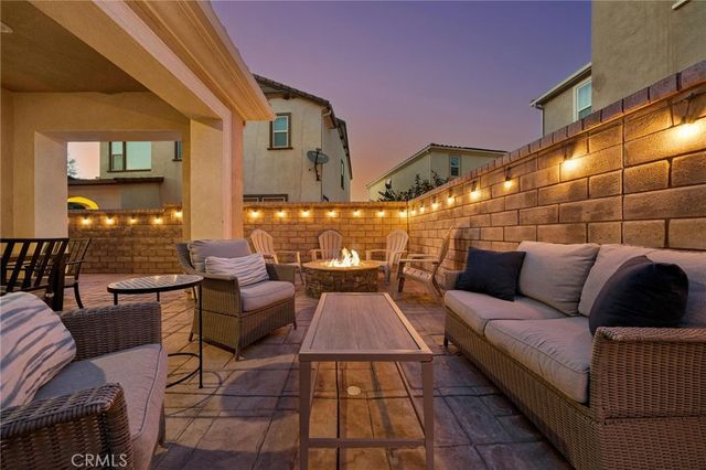 24202 Arroyo Spring, Valencia, CA 91354