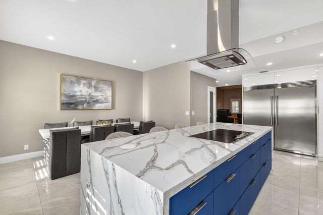 724 SW 1st Avenue, Pompano Beach, FL 33060