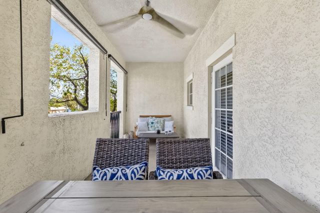 724 SW 1st Avenue, Pompano Beach, FL 33060