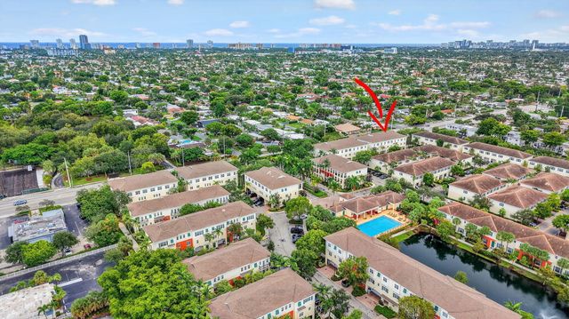 724 SW 1st Avenue, Pompano Beach, FL 33060