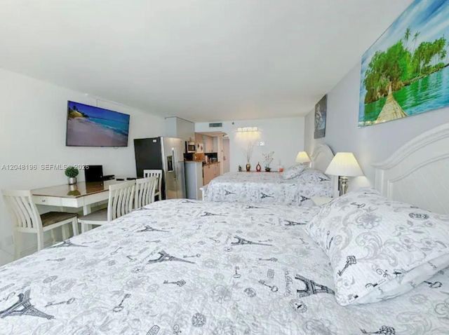 19201 Collins Ave 545, Sunny Isles Beach, FL 33160