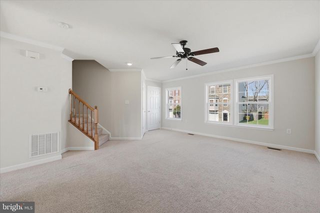 32 BRUCE DR, Charles Town, WV 25414