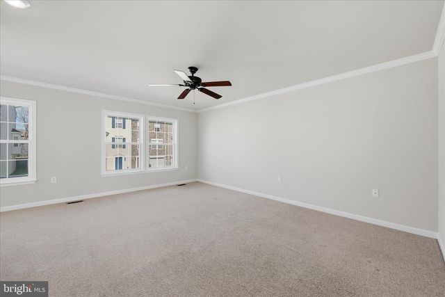 32 BRUCE DR, Charles Town, WV 25414