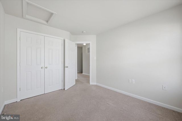 32 BRUCE DR, Charles Town, WV 25414