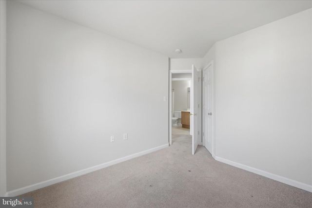 32 BRUCE DR, Charles Town, WV 25414