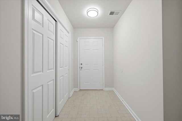 32 BRUCE DR, Charles Town, WV 25414