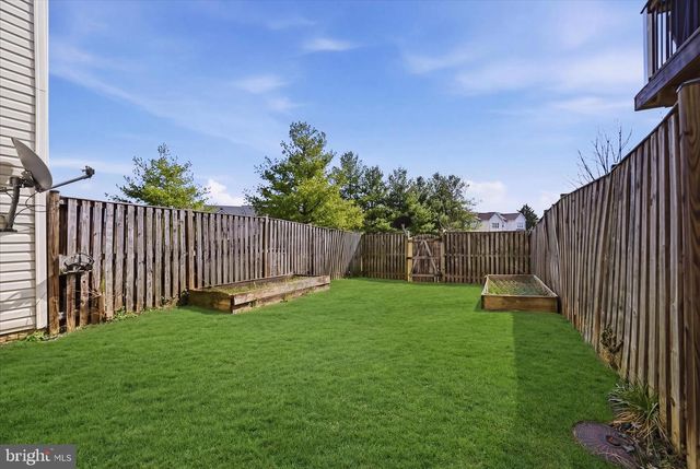 32 BRUCE DR, Charles Town, WV 25414