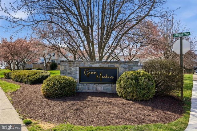 32 BRUCE DR, Charles Town, WV 25414