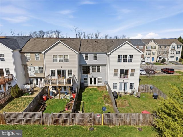 32 BRUCE DR, Charles Town, WV 25414