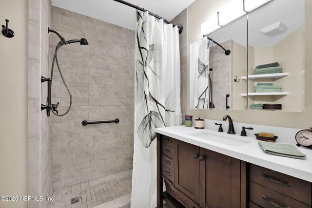 24 TURTLEBACK Trail, Ponte Vedra Beach, FL 32082