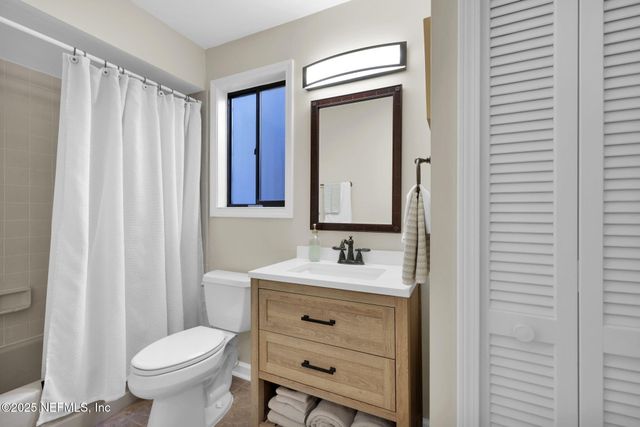 24 TURTLEBACK Trail, Ponte Vedra Beach, FL 32082