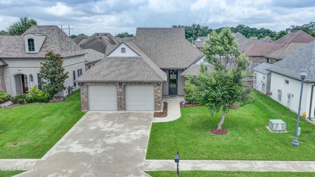 1102 Huval Street, Broussard, LA 70518