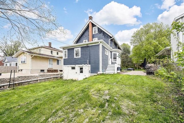 706 S 7th Street, Ann Arbor, MI 48103