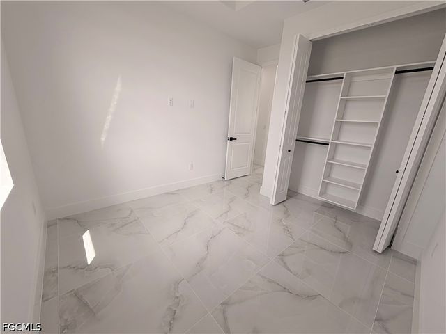 922 santa barbara BLVD N, Cape Coral, FL 33993