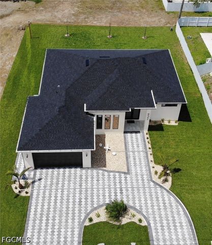 922 santa barbara BLVD N, Cape Coral, FL 33993