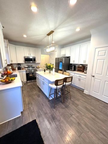 6286 Stoney Glenn Court, Canal Winchester, OH 43110