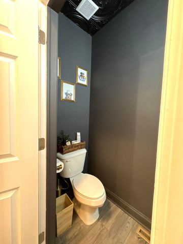 6286 Stoney Glenn Court, Canal Winchester, OH 43110