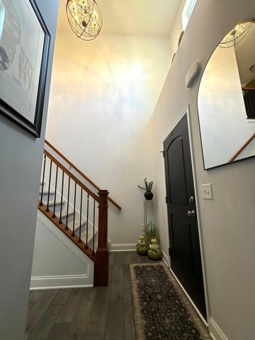 6286 Stoney Glenn Court, Canal Winchester, OH 43110