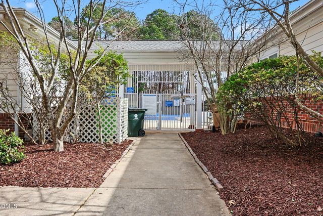 229 Commons Drive, Holly Springs, NC 27540