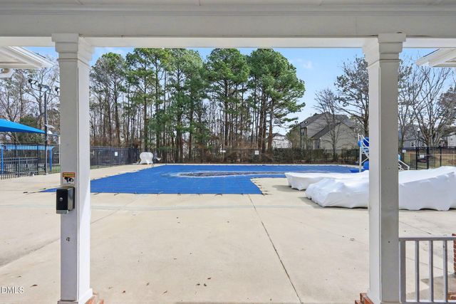 229 Commons Drive, Holly Springs, NC 27540