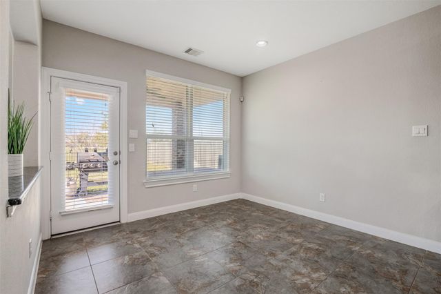 2304 Dolan Falls Lane, Pearland, TX 77089