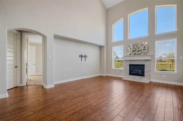 2304 Dolan Falls Lane, Pearland, TX 77089