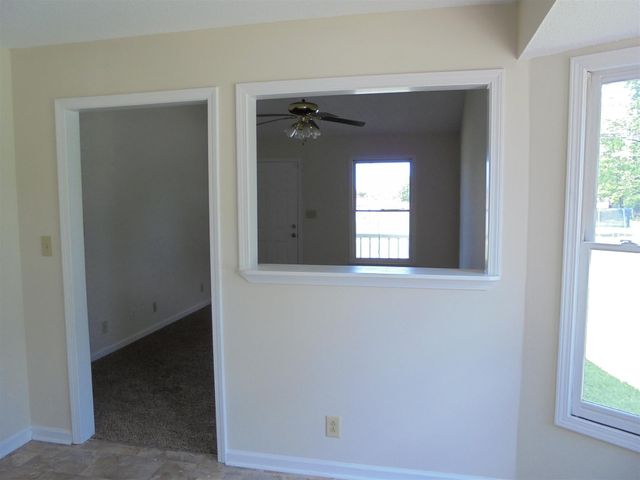 2746 Union Hall Rd, Clarksville, TN 37040