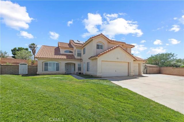 42443 Breeze, Lancaster, CA 93536