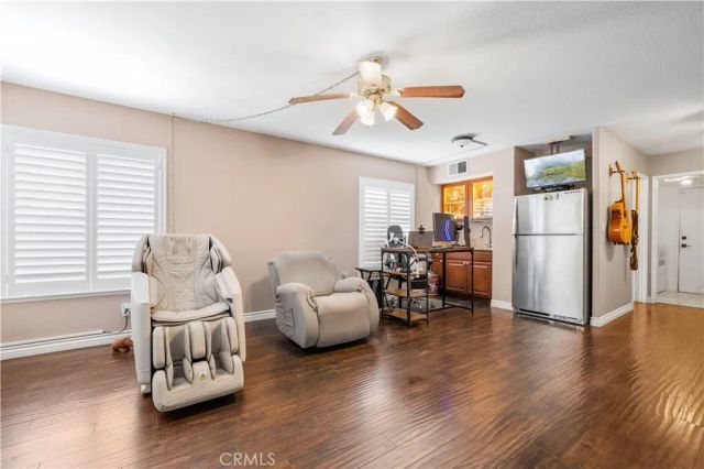 42443 Breeze, Lancaster, CA 93536