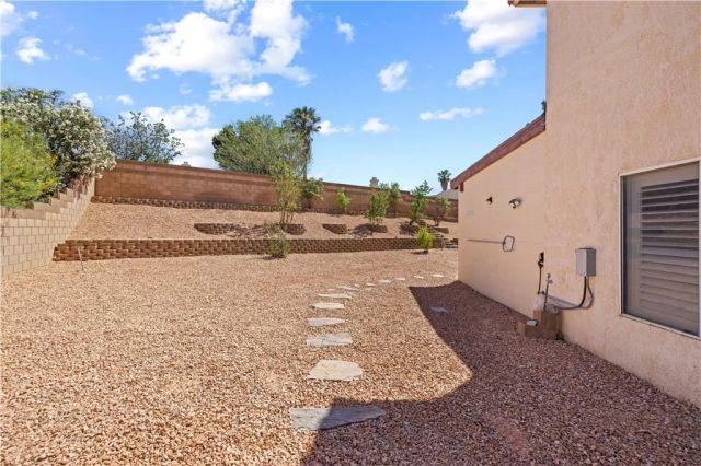 42443 Breeze, Lancaster, CA 93536