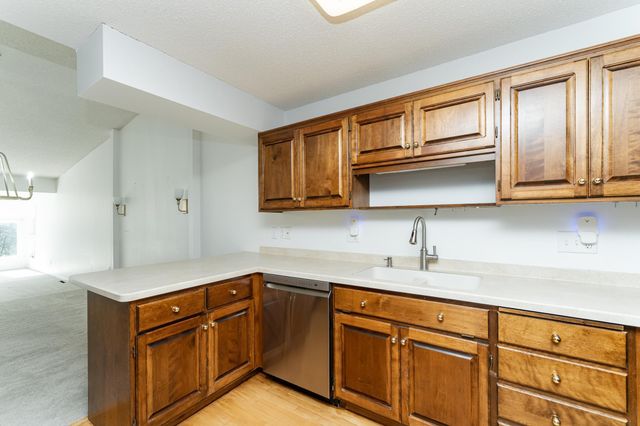 1251 19th Avenue NE, Rochester, MN 55906