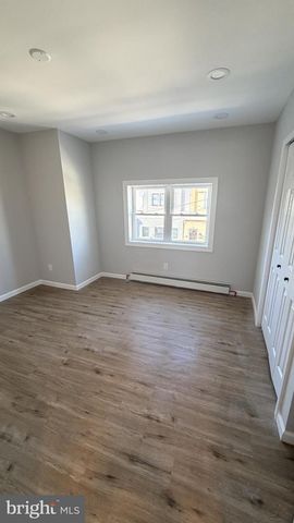 3013 S CARLISLE ST, Philadelphia, PA 19145