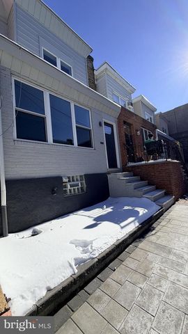 3013 S CARLISLE ST, Philadelphia, PA 19145