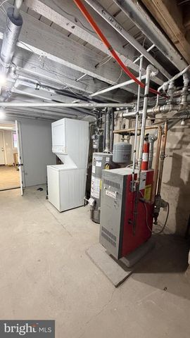 3013 S CARLISLE ST, Philadelphia, PA 19145